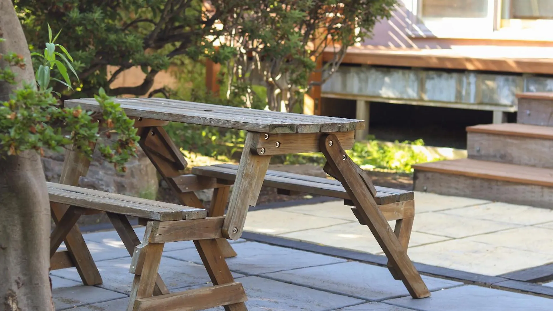 דירות Old Garden House Sapporo Hiragishi 0*,  יפן